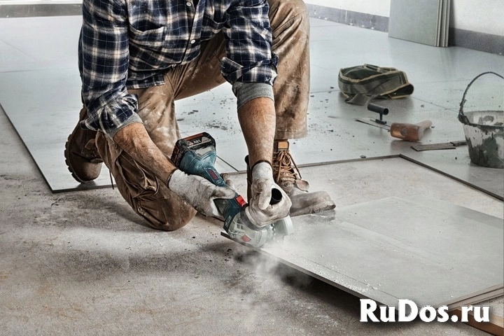 Аренда ( прокат ) аккумуляторная угловая шлифмашина Bosch фотка