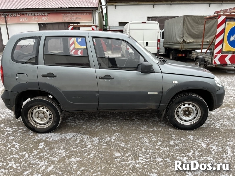 Продам CHEVROLET NIVA фотка