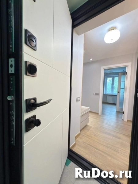 Продам 2 комнатную квартиру 42 м2 изображение 3