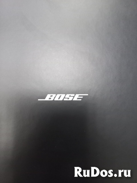 продам кейс для зарядки наушников Bose фото