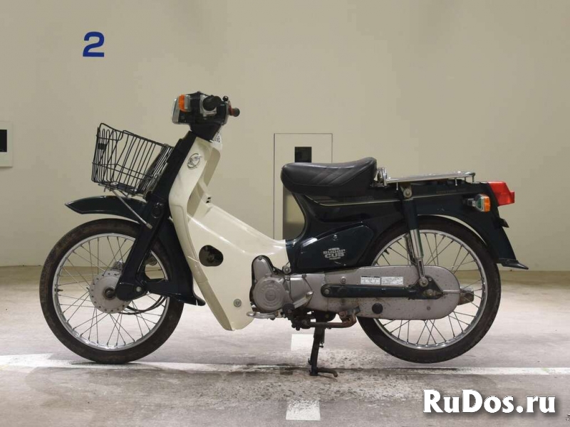 Мотоцикл дорожный Honda C50 Super Cub E рама C50 корзина изображение 5