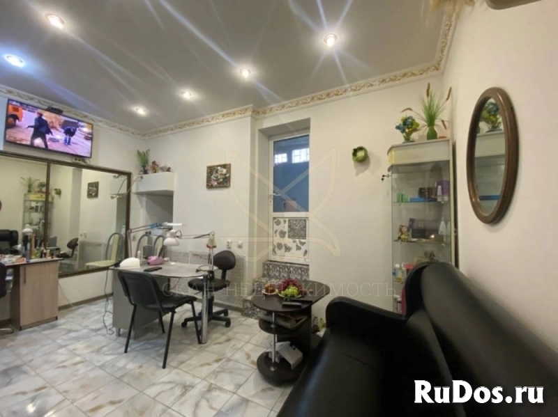 Продам коммерческую недвижимость 42 м2 фото