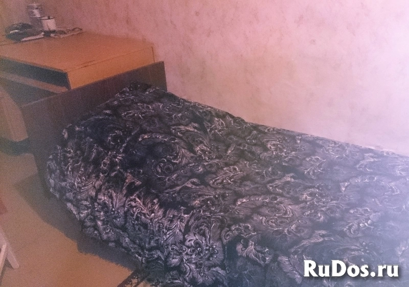 собств сдаёт место в комн. в кв-ре с хоз. Стройгородок, 1-2 рус. изображение 3