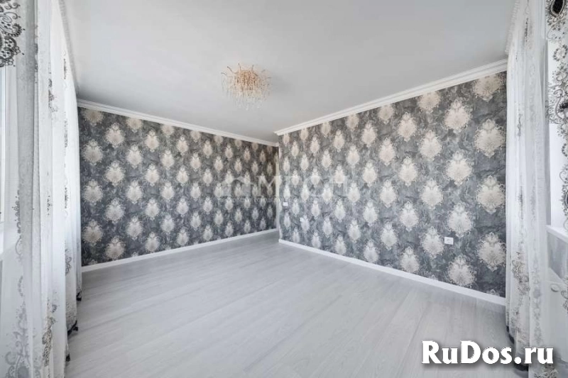 Продам 2 комнатную квартиру 63.3 м2 изображение 5