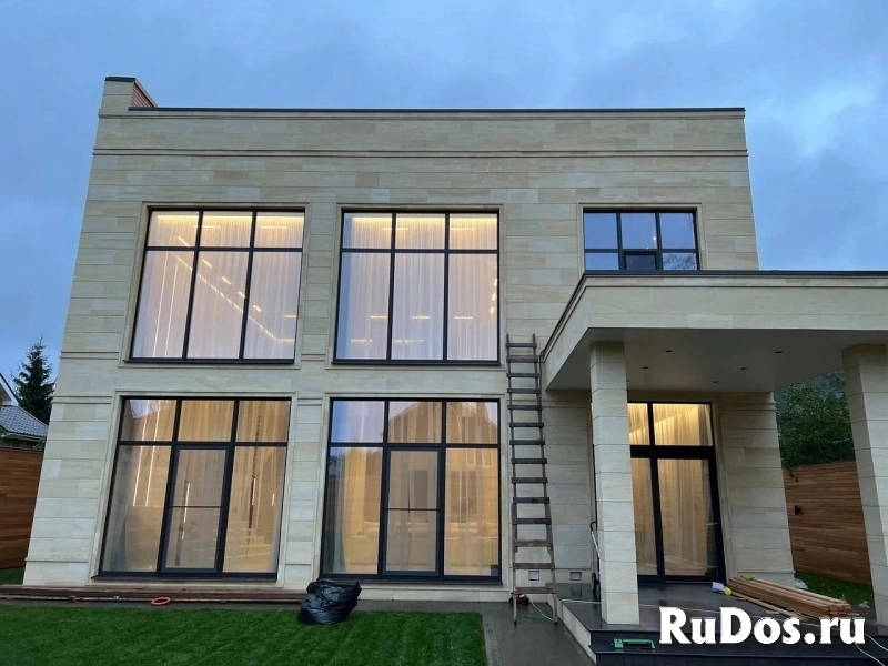 Окна в коттедж изображение 3