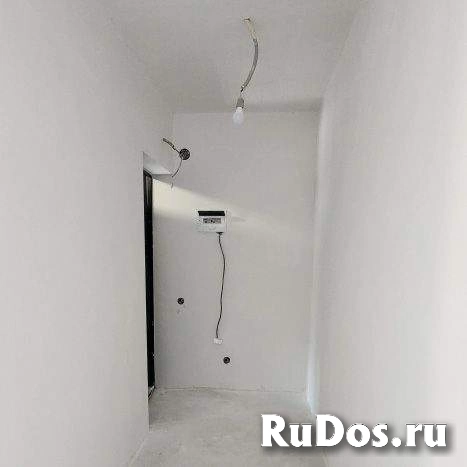 Продам 2 комнатную квартиру 42 м2 изображение 4