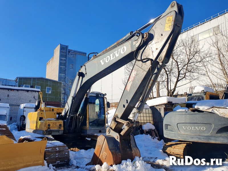 Volvo EC210B LC б/у болотный экскаватор гусеничный 22 т фото