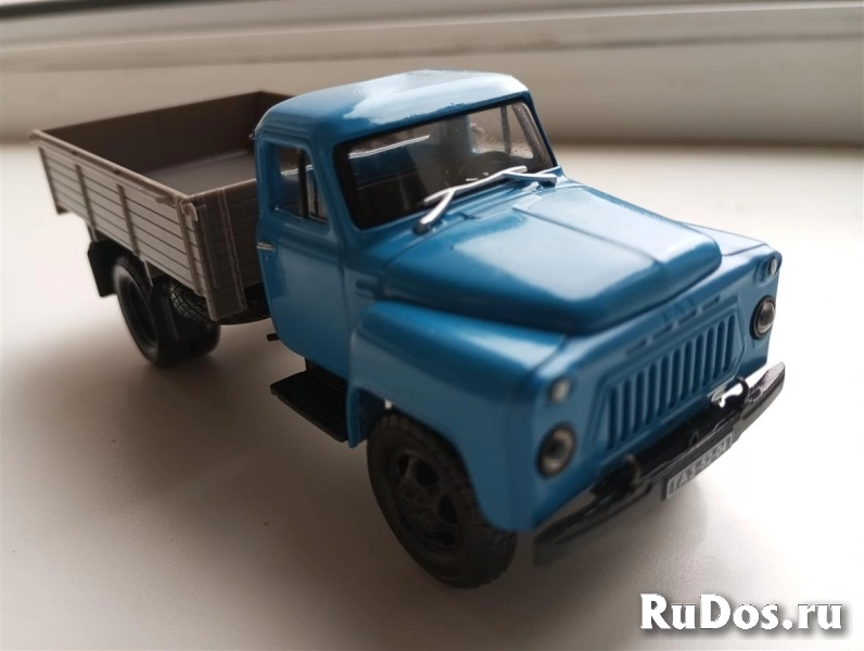 Модель  ГАЗ -52-04 маcштaб 1/43 , Наш автопром изображение 5