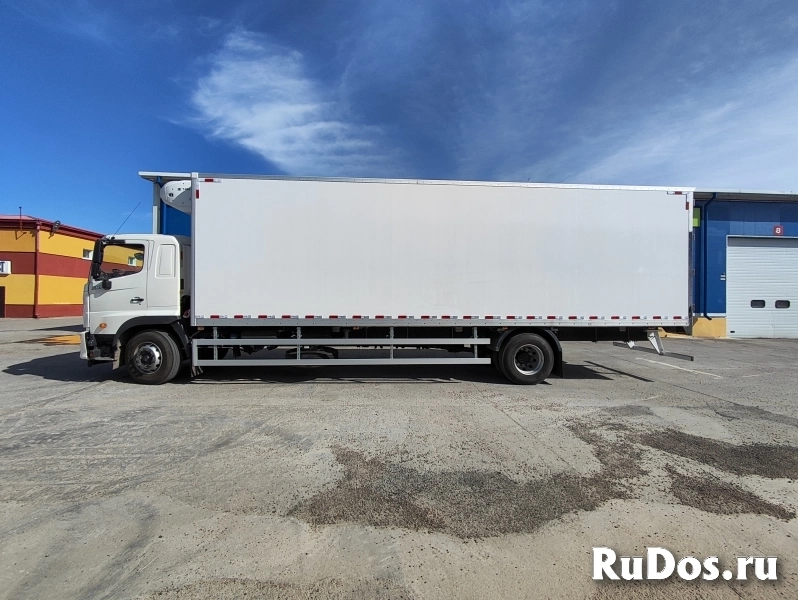 Автомобиль рефрижераторы HINO 4x2 фотка