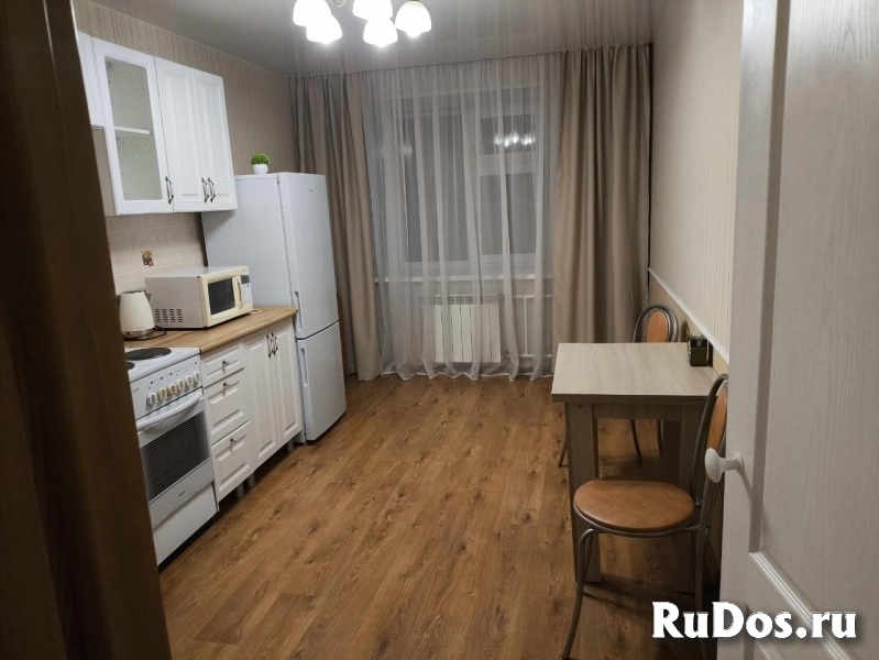 Сдам 1 комнатную квартиру 42 м2 изображение 3