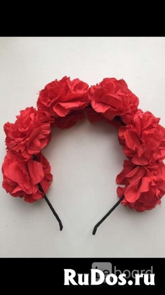 Ободок на волосы в стиле dolce&gabbana красный цветы розы украшен фото