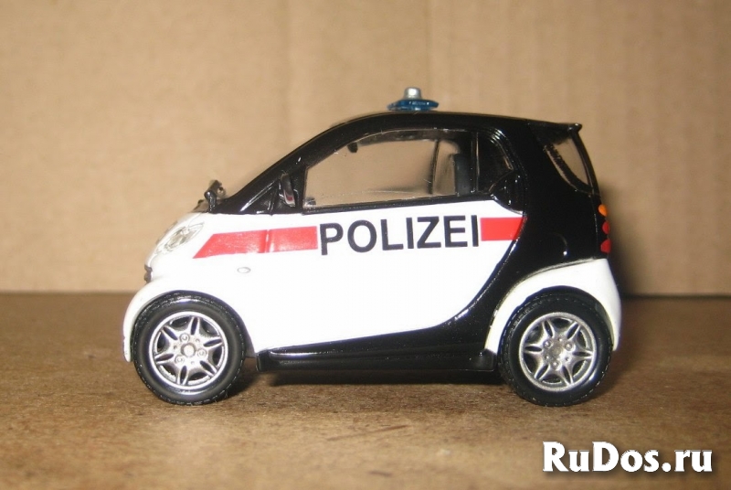 Полицейские машины мира №45 SMART CITY COUPE,полиция австрии изображение 4