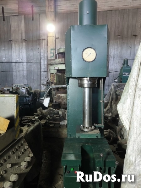 П6326 Пресс гидравлический одностоечный правильно запрессовочный в Петропавловске-Камчатском П6326 Пресс гидравлический одностоечный правильно запрессовочный изображение 3