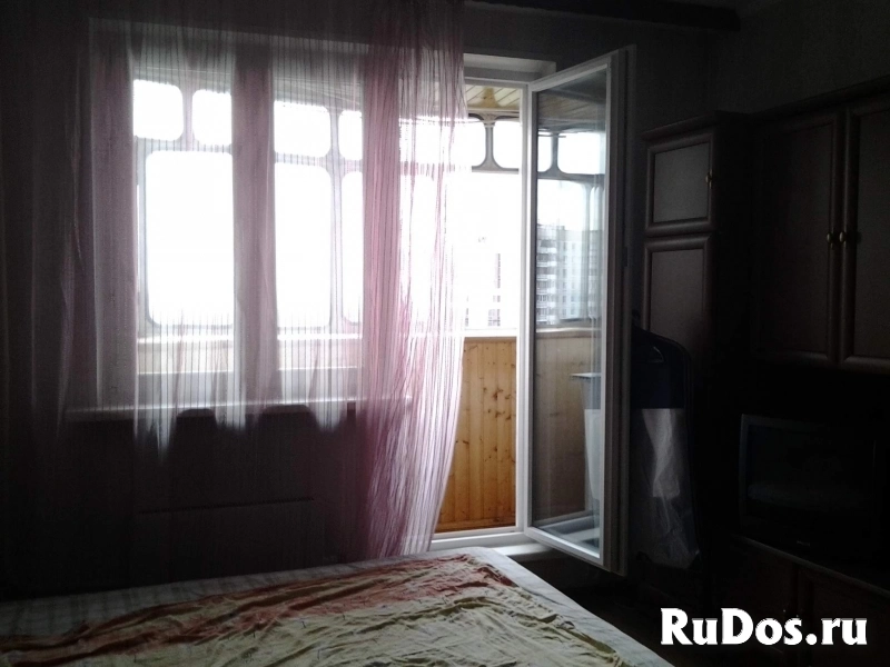 Продам 2 комнатную квартиру 50.8 м2 изображение 4