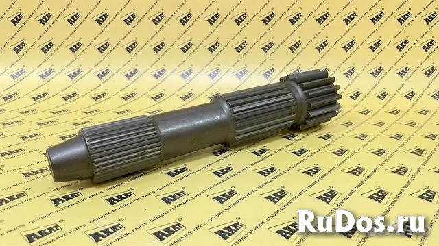 Вал шестеренчатый OEM New Holland 81803334 87302761 9R-2424 фото