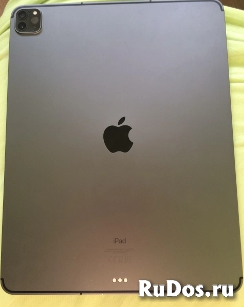 iPad 12.9 (5 поколение) изображение 3