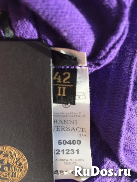Топ майка новый versace италия 42 44 46 s m размер фиолетовый сир изображение 4