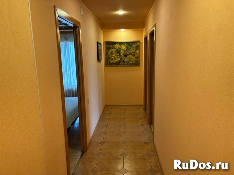 Продам 4 комнатную квартиру 161.3 м2 изображение 4