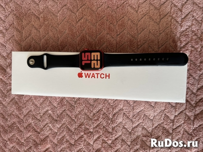 Продам Apple Watch, s6, 40mm фото