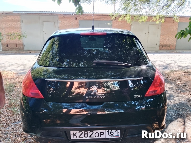 Продам автомобиль Peugeot 308 2011 года выпуска изображение 4