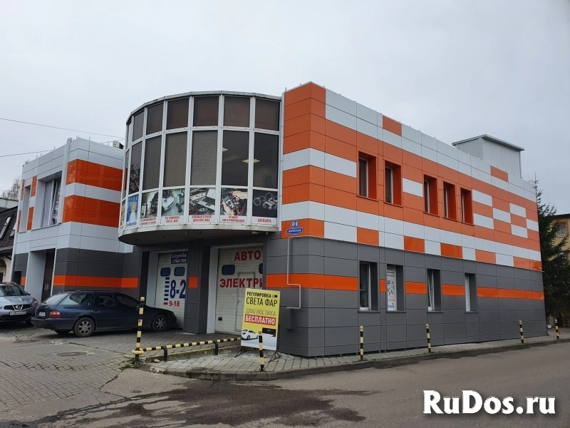 Мастер по изготовлению ключей фото