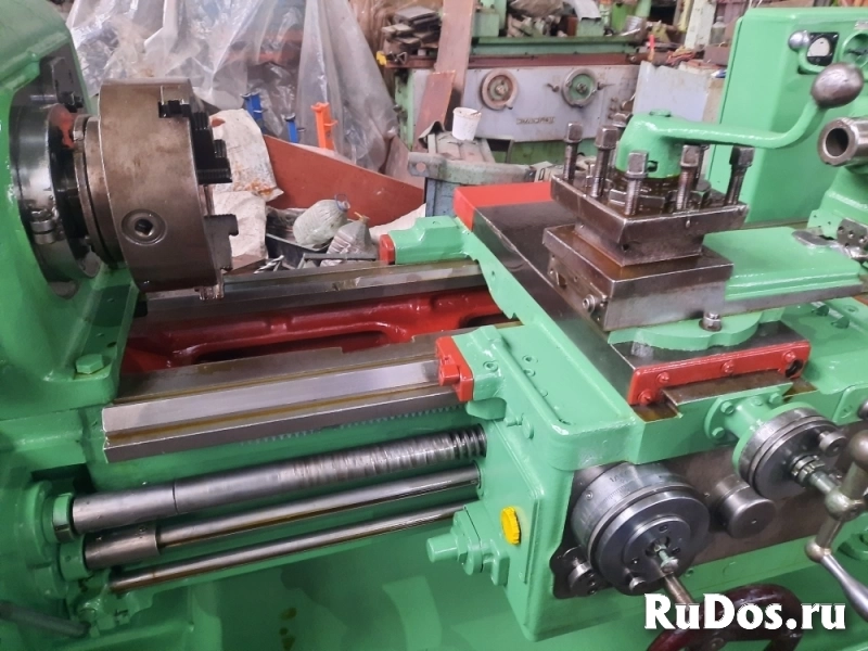 Токарно-винторезный станок 1К62 фотка