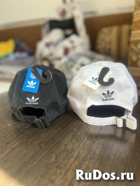 Кепка adidas 2 штуки фотка