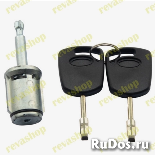 Личинка замка капота Ford Focus 1 Цилиндр замка капота для Ford Focus Mk1 1998-2007 AL354 •	Номер детали: 1101535 •	Личинкa зaмкa кaпoтa •	Двa ключa П фото
