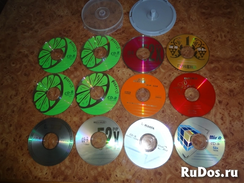 CD-R диски с боксом для них фото