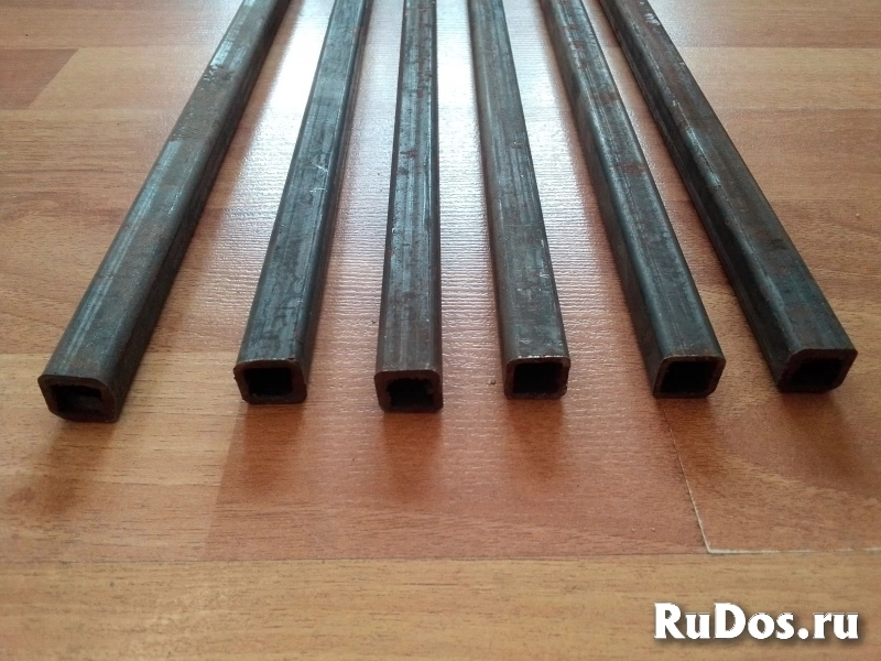 Труба профильная 15х15х2,0 мм. фотка