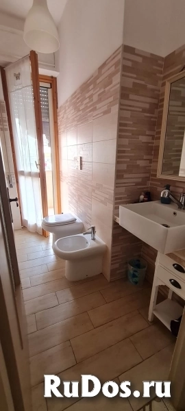 Квартира на морском курорте Неттуно в Италии изображение 8