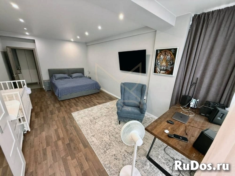 Продам 1 комнатную квартиру 52 м2 изображение 5