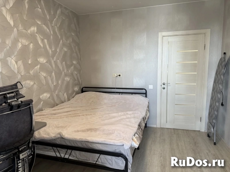 Продам 2 комнатную квартиру 42.4 м2 изображение 9