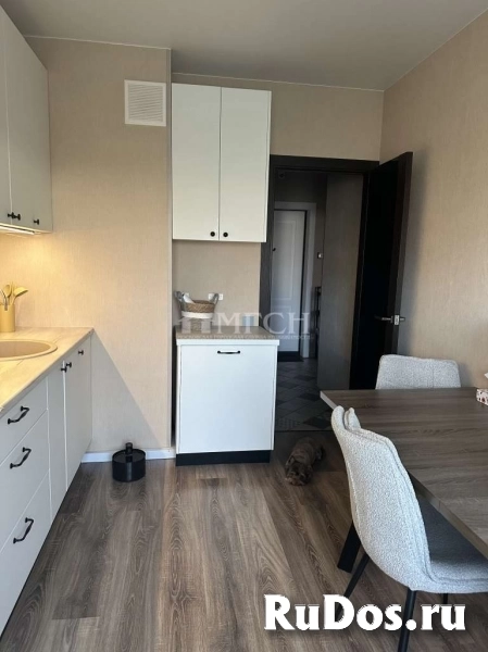 Продам 2 комнатную квартиру 53.4 м2 изображение 3