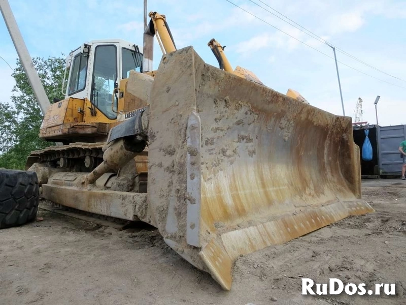 Бульдозер Liebherr 742, 9700 м/ч, толкач 5 м3 фотка