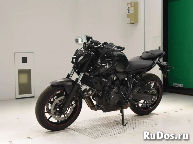 Мотоцикл naked bike Yamaha MT-07 рама RM33J нэйкед байк изображение 5