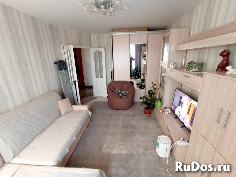 Продам 2 комнатную квартиру 52 м2 изображение 4