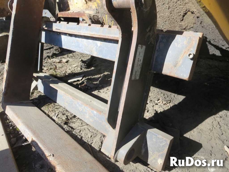 Погрузочные вилы + каретка TEREX изображение 3