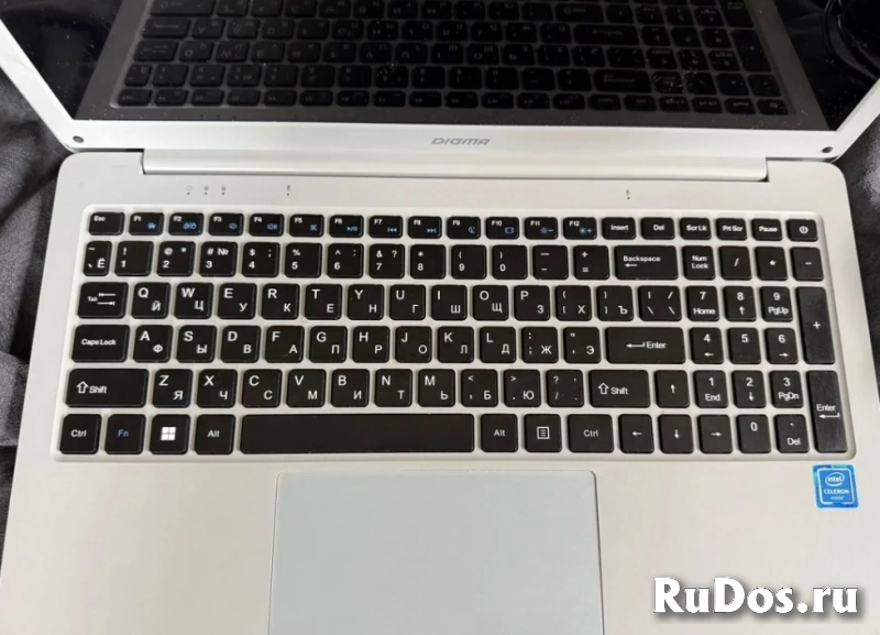 Ноутбук Digma EVE_15 P418 новый фотка