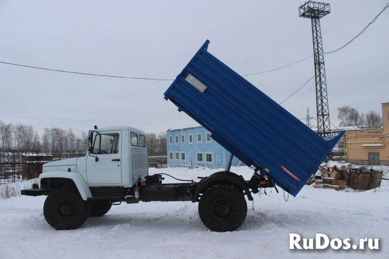 Газон для вывоза мусора фото