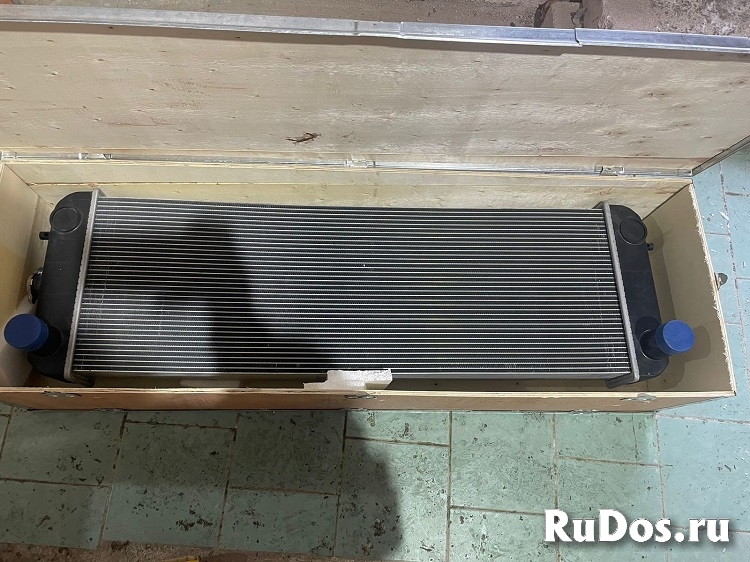 Радиатор охлаждения водяной 4650352 Hitachi фото