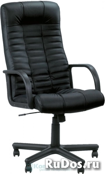 Офисное кресло Nowy Styl Atlant черное фото