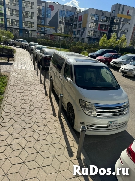 Автомобиль Nissan Elgrand E51 3.5l 4WD изображение 5