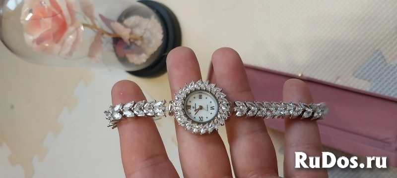 Серебряные часы изображение 7