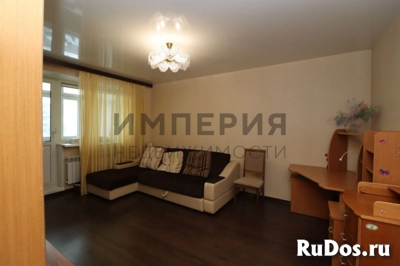 Продам 2 комнатную квартиру 50 м2 фотка