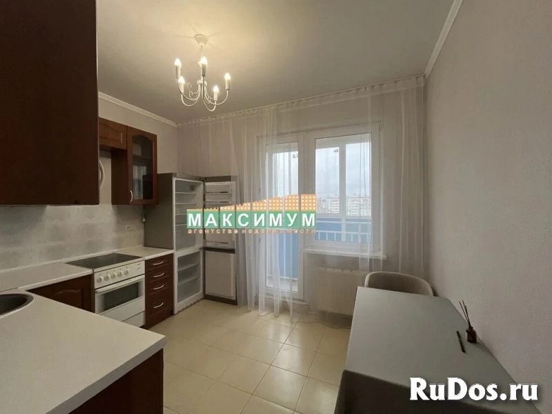 Продам 2 комнатную квартиру 55.6 м2 фотка