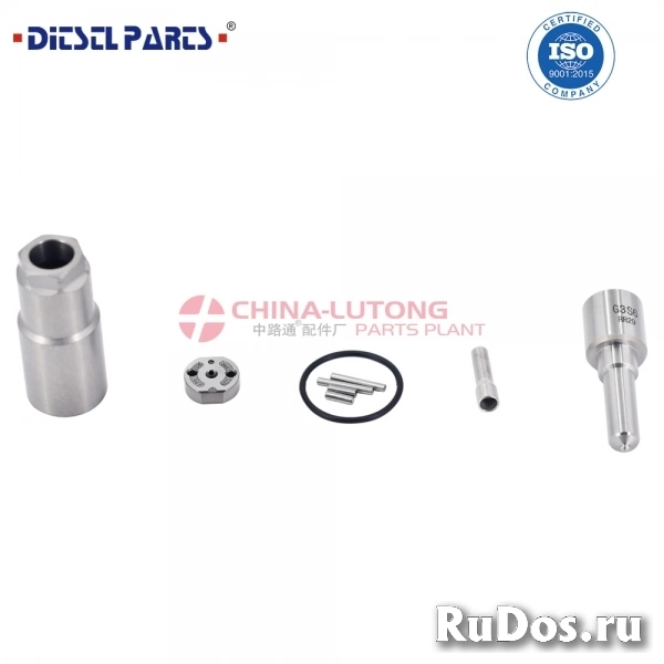 Common rail fuel injector kit 23670-30400 фото