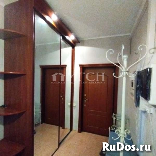 Продам 4 комнатную квартиру 137 м2 изображение 3