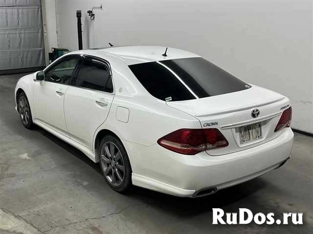 Toyota Crown, 2008 год изображение 3