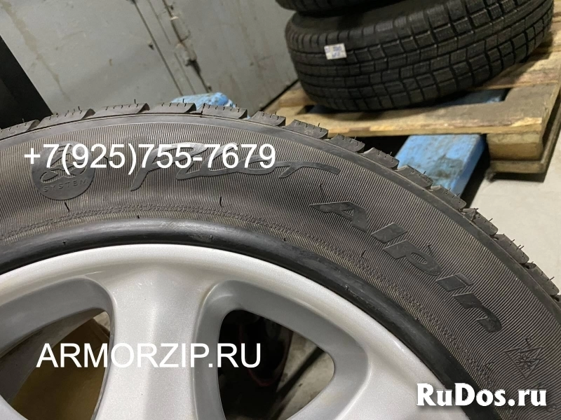 Зимние бронированые колеса Michelin PAX 235 700 R450 Мерседес 220 изображение 4